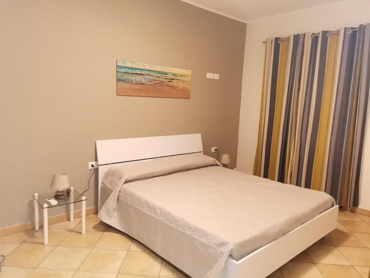 Apartamento La Caletta Di Dany Castelsardo Exterior foto