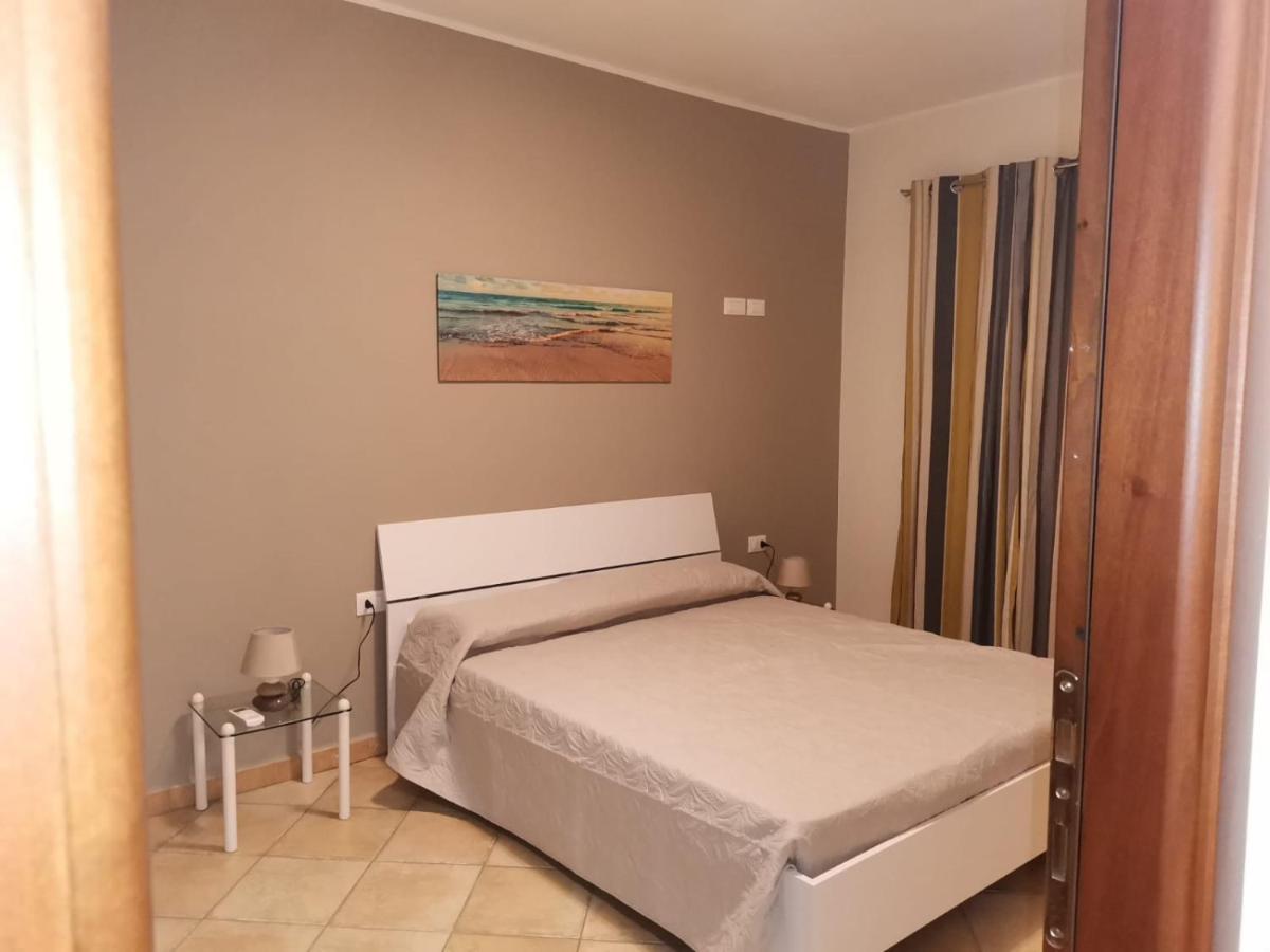 Apartamento La Caletta Di Dany Castelsardo Exterior foto